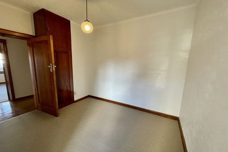 Photo of property in San Marino Apartments, 4/4 Oak Park Avenue, Te Aro, Wellington, 6011