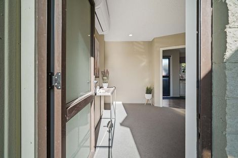 Photo of property in 11 Whelan Place, Hei Hei, Christchurch, 8042