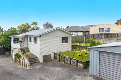 Photo of property in 6 Valencia Place, Manurewa, Auckland, 2102