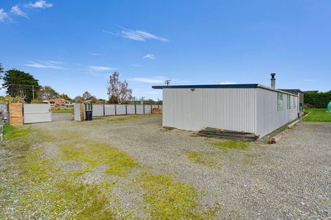 Photo of property in 30 Mccaughan Street, Browns, Winton, 9781