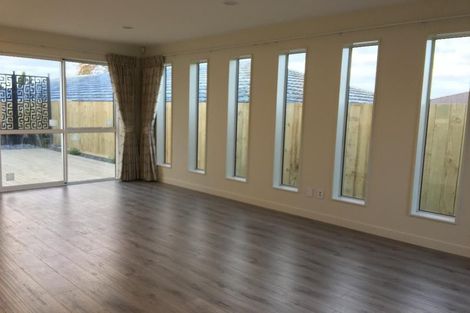 Photo of property in 36a Onepoto Road, Hauraki, Auckland, 0622