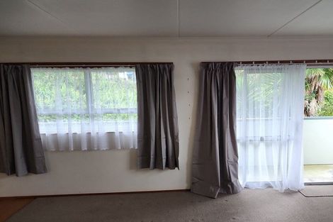 Photo of property in 22 Shortland Street, Regent, Whangarei, 0112
