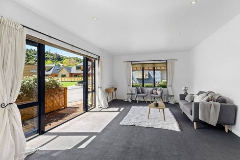 Photo of property in 4 Futuna Close, Karori, Wellington, 6012