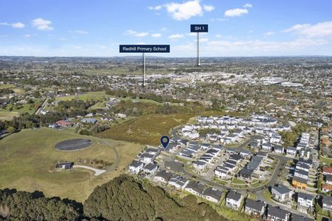 Photo of property in 27a Poruru Close, Papakura, 2110