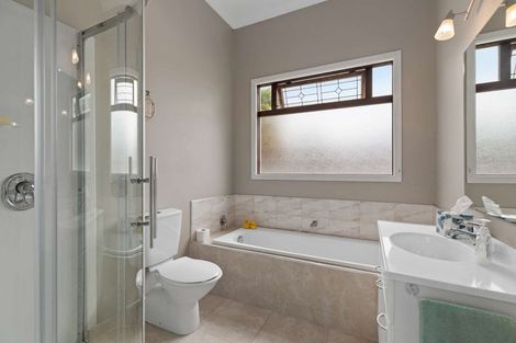 Photo of property in 97 Waimauku Station Road, Waimauku, 0812