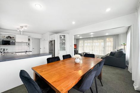 Photo of property in 58 Denise Crescent, Hornby, Christchurch, 8042