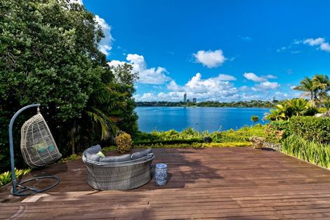 Photo of property in 3/76 Shakespeare Road, Milford, Auckland, 0620