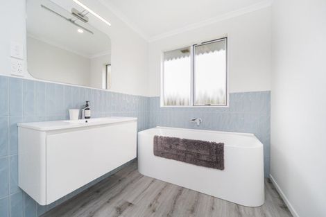 Photo of property in 27 Millar Street, Terrace End, Palmerston North, 4410