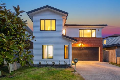 Photo of property in 3 Magnolia Place, Flat Bush, Auckland, 2016