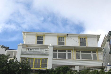 Photo of property in 3 Lindum Terrace, Roseneath, Wellington, 6011