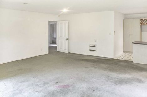 Photo of property in 122 Halswell Junction Road, Halswell, Christchurch, 8025