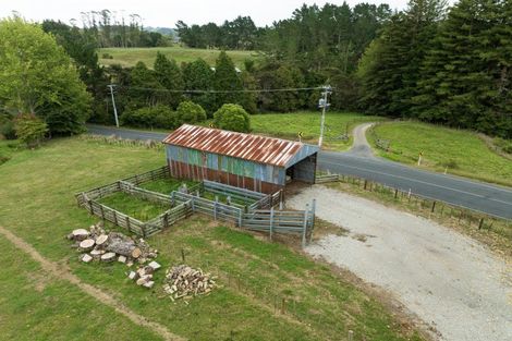Photo of property in 200 Gelling Road, Hunua, 2583