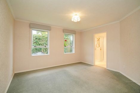 Photo of property in 2 Elm Crescent, Gladstone, Invercargill, 9810