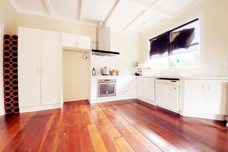 Photo of property in 1 Camden Road, Sandringham, Auckland, 1025