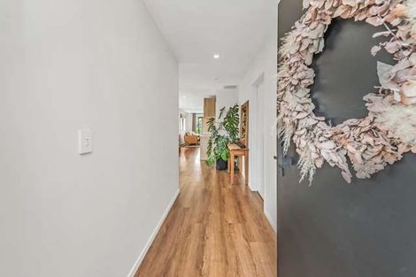 Photo of property in 15 Cedric Place, Darfield, 7510