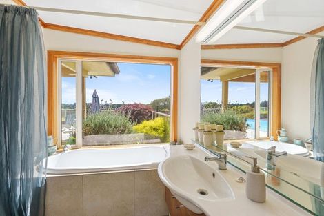 Photo of property in 81a Forest Lakes Road, Otaki, 5583