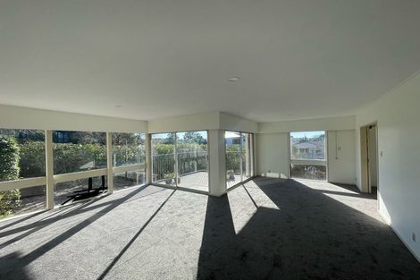 Photo of property in 6 Wilbur Place, Pakuranga Heights, Auckland, 2010