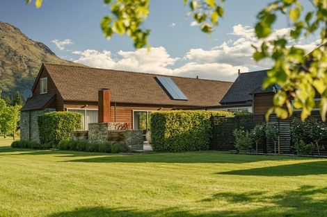 Photo of property in 4 Ellen Johnson Terrace, Lake Hayes, Queenstown, 9371
