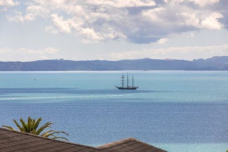 Photo of property in 1b Burford Place, Mellons Bay, Auckland, 2014