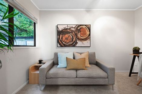 Photo of property in 2/9 Takutai Avenue, Bucklands Beach, Auckland, 2012