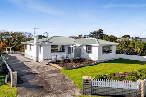 Photo of property in 10 Hurdon Street, Hurdon, New Plymouth, 4310