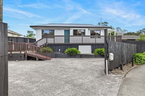 Photo of property in 38 Sherrybrooke Place, Sunnyvale, Auckland, 0612