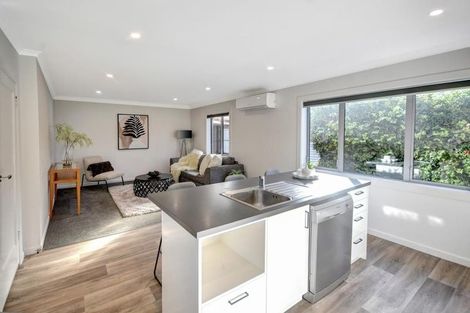 Photo of property in 211 Oxford Street, South Dunedin, Dunedin, 9012