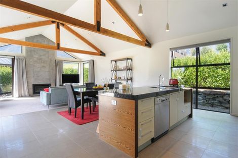 Photo of property in 18 Rannoch Drive, Jacks Point, Queenstown, 9371