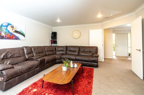 Photo of property in 62 Barrington Drive, Huntington, Hamilton, 3210