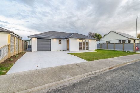 Photo of property in 71 Lothian Crescent, Strathern, Invercargill, 9812