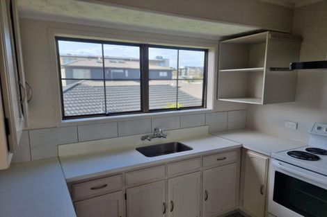 Photo of property in 1/5 Pupuke Road, Takapuna, Auckland, 0622
