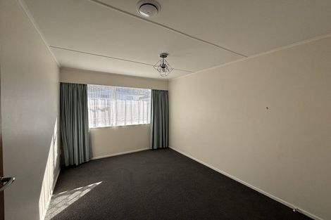 Photo of property in 21 Kendal Grove, Wainuiomata, Lower Hutt, 5014