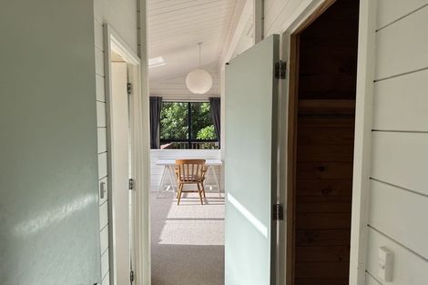 Photo of property in 98 Hadfield Street, Beach Haven, Auckland, 0626