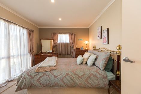 Photo of property in 215 Racecourse Road, Waipawa, Otane, 4277