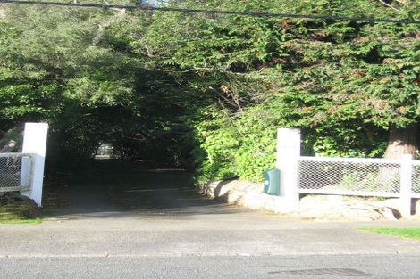 Photo of property in 439 Stokes Valley Road, Stokes Valley, Lower Hutt, 5019