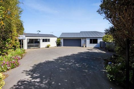 Photo of property in 114 Ackworth Road, Lepperton, New Plymouth, 4373