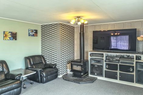 Photo of property in 25 Adkin Avenue, Levin, 5510