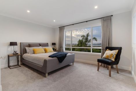 Photo of property in 13 Milano Boulevard, Karaka, Papakura, 2113