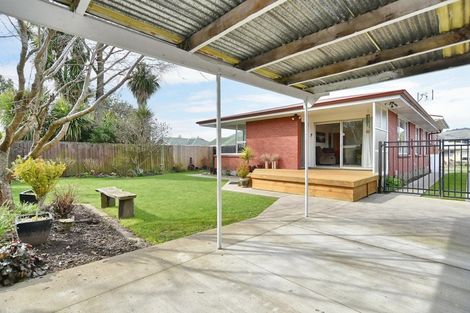 Photo of property in 2/97 Roberta Drive, Somerfield, Christchurch, 8024
