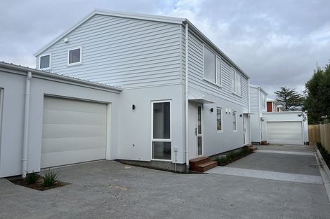 Photo of property in 2/16 Mccombs Street, Somerfield, Christchurch, 8024