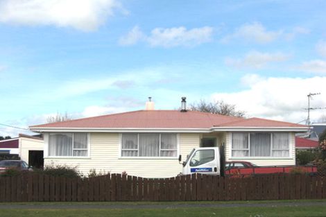 Photo of property in 53 Cloten Road, Stratford, 4332