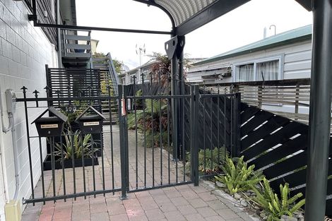 Photo of property in 2/193 Jackson Street, Petone, Lower Hutt, 5012