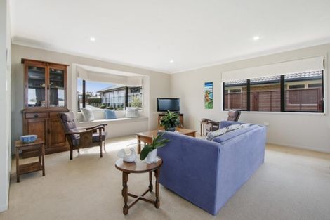 Photo of property in 43 Malta Crescent, Katikati, 3129