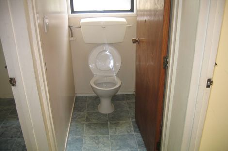 Photo of property in 1/21 Wattle Street, New Lynn, Auckland, 0600