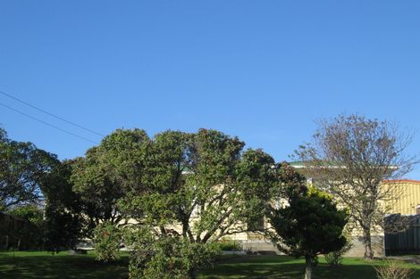 Photo of property in 26 Fantame Street, Cannons Creek, Porirua, 5024