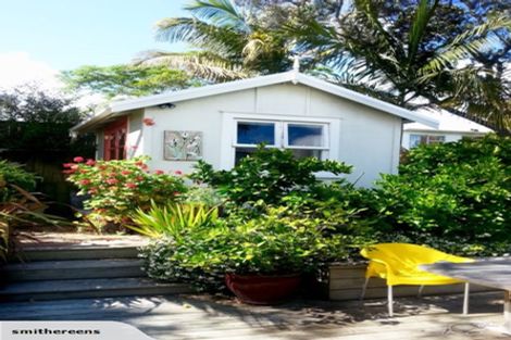 Photo of property in 27 Hastings Parade, Devonport, Auckland, 0624