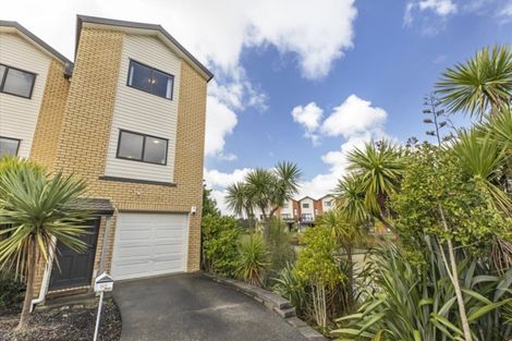 Photo of property in St Claire Village, 80/172 Mcleod Road, Te Atatu South, Auckland, 0610