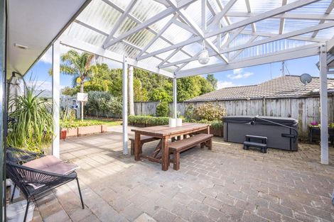 Photo of property in 33 Ayrshire Drive, Grandview Heights, Hamilton, 3200