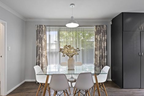 Photo of property in 37 Brockham Street, Casebrook, Christchurch, 8051