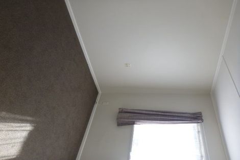 Photo of property in 33a Clevedon Road, Papakura, 2110